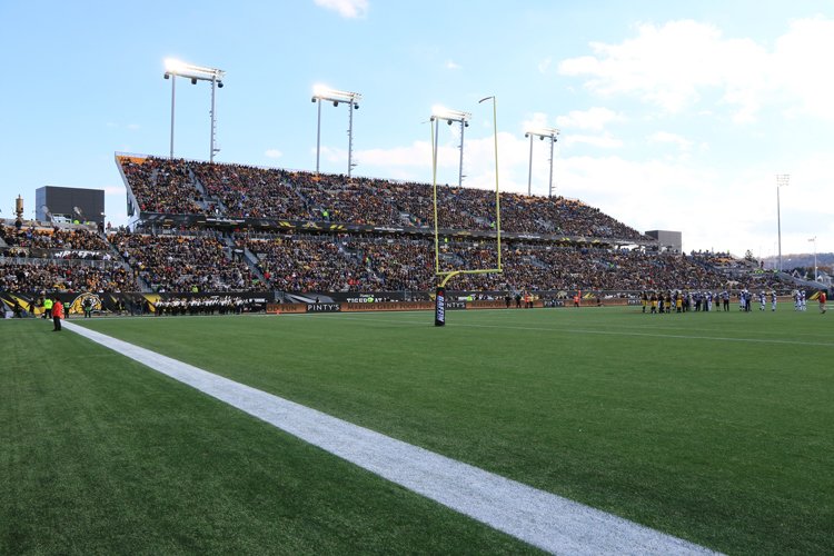 TourismHamilton's tweet photo. 8 amazing ways to fill your weekend in #HamOnt. https://t.co/m50XLRRTDl https://t.co/FiVGsPb0Jh