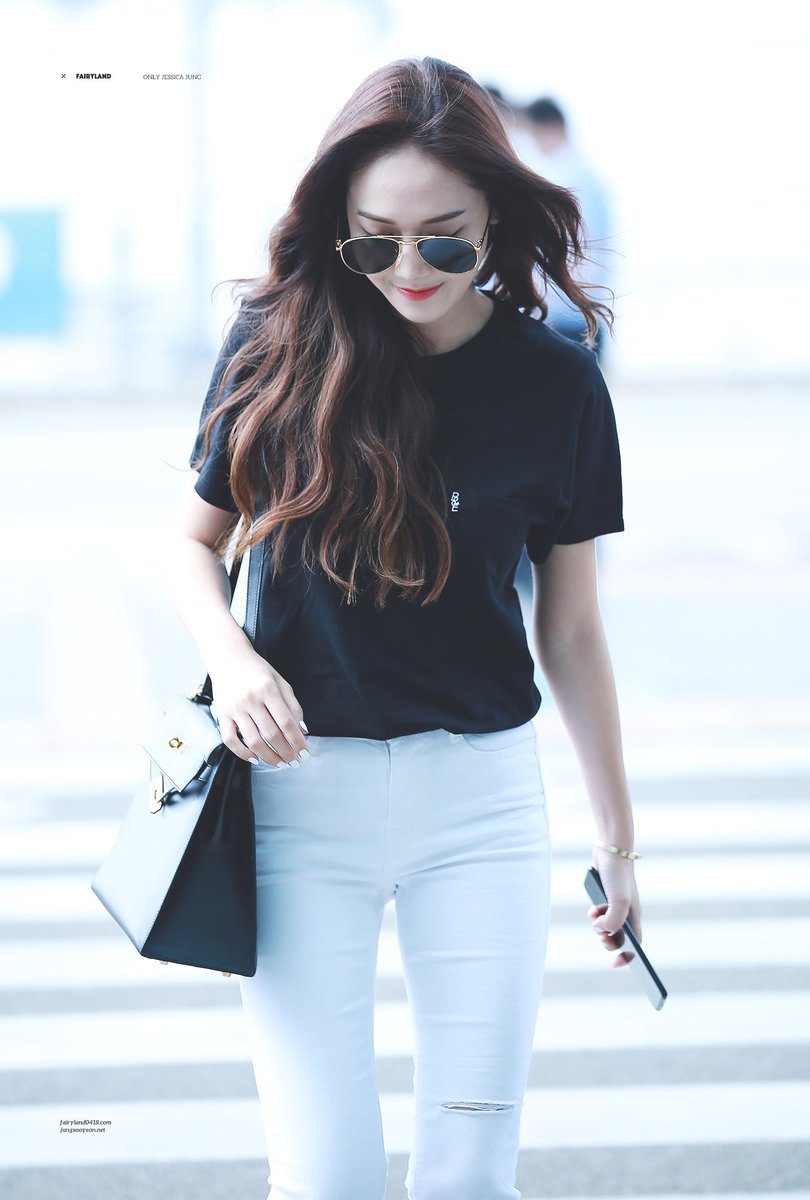 LuvusicaJ's tweet photo. #JessicaJung at ICN by Fairyland0418 -2
-https://t.co/hUz2Rra0tk
-https://t.co/HcMDDWhxV0
-https://t.co/ZxAcrY4qNt
-https://t.co/zDjYaZdsuv https://t.co/H4pOlFlkXJ