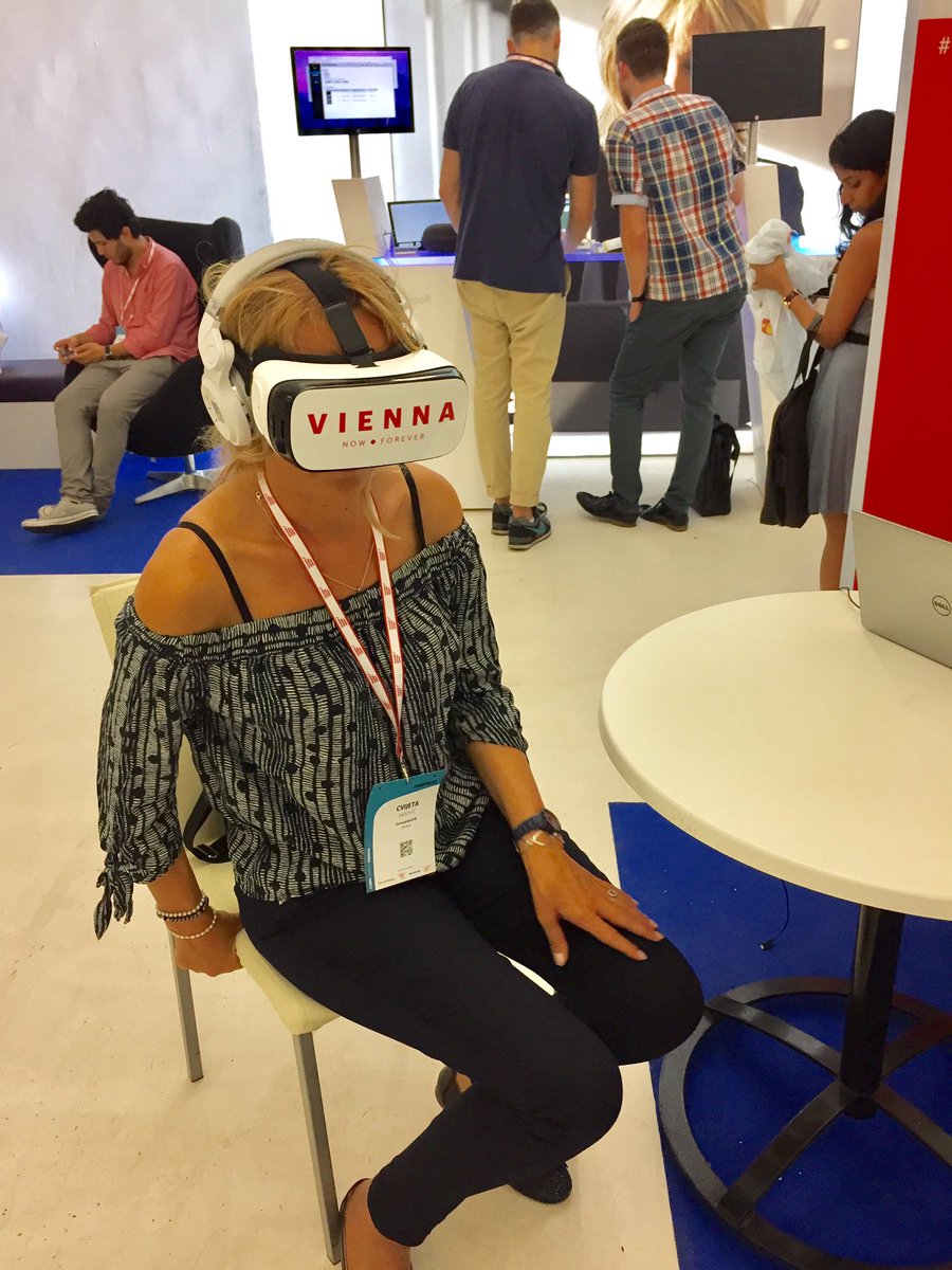 viennaofficeBEG's tweet photo. #VirtualReality corner at #GenSummit17 #EurocommPR #Vienna https://t.co/1FkOXoVwW6