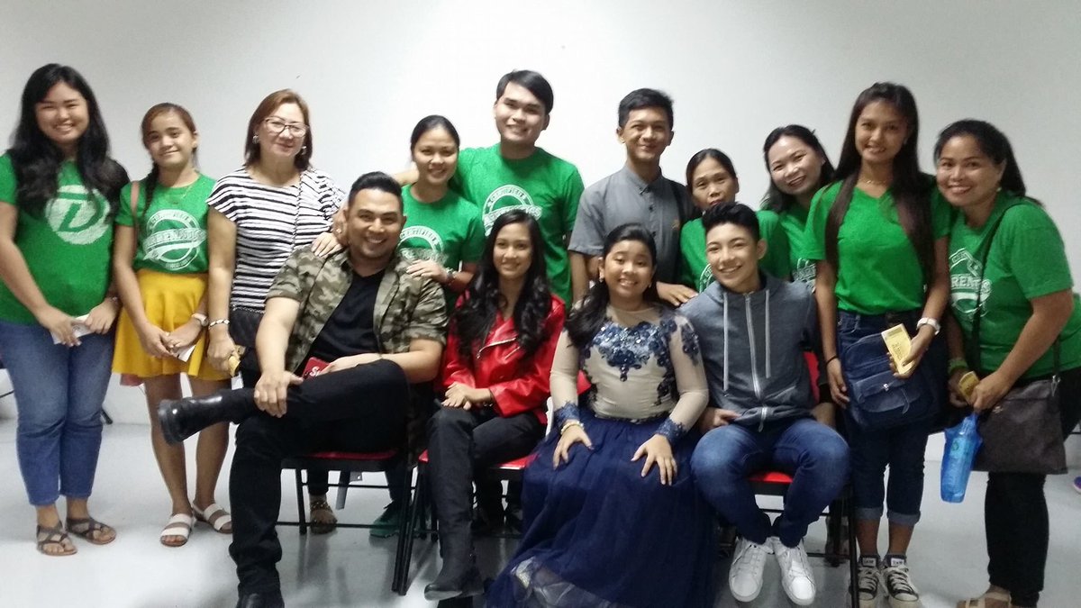 JustLoveDARREN's tweet photo. DARREN UnliVoiceCebu #MeetAndGreet https://t.co/2ivXM0l9YN