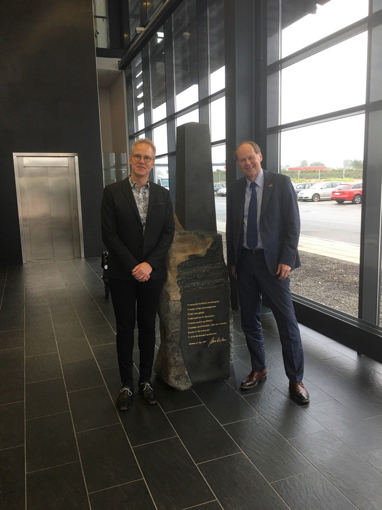 Takk til Michael Schou for spennende besøk hos @REMA1000 i Horsens. Flott at Rema1000 lykkes i Danmark.