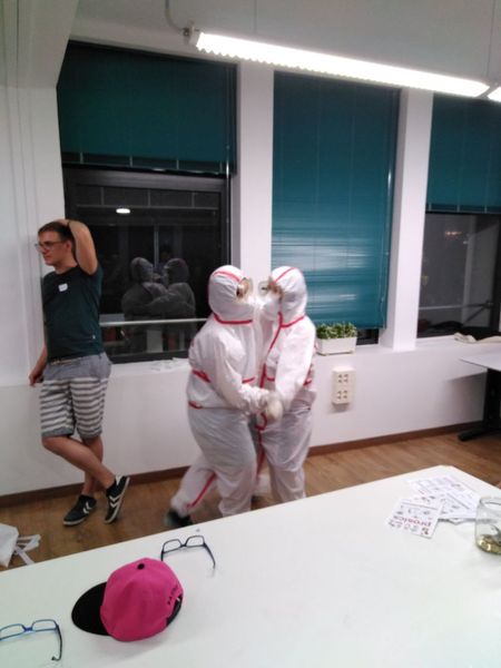 BCNspiracy's tweet photo. Last Monday we infiltrated in BCN Fun Science (https://t.co/snK4cF6EXz) about epidemiology. It was AWESOME! Thanks @prosics_ for HAZMAT suit https://t.co/1J280o5vir