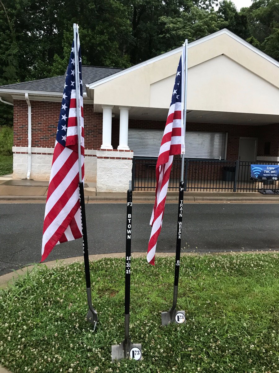 F3Btown's tweet image. BTown&apos;s version of the missing man formation this morning. Paying respect to Cheech. Prayers for his family. @F3LexSC #cheechstrong