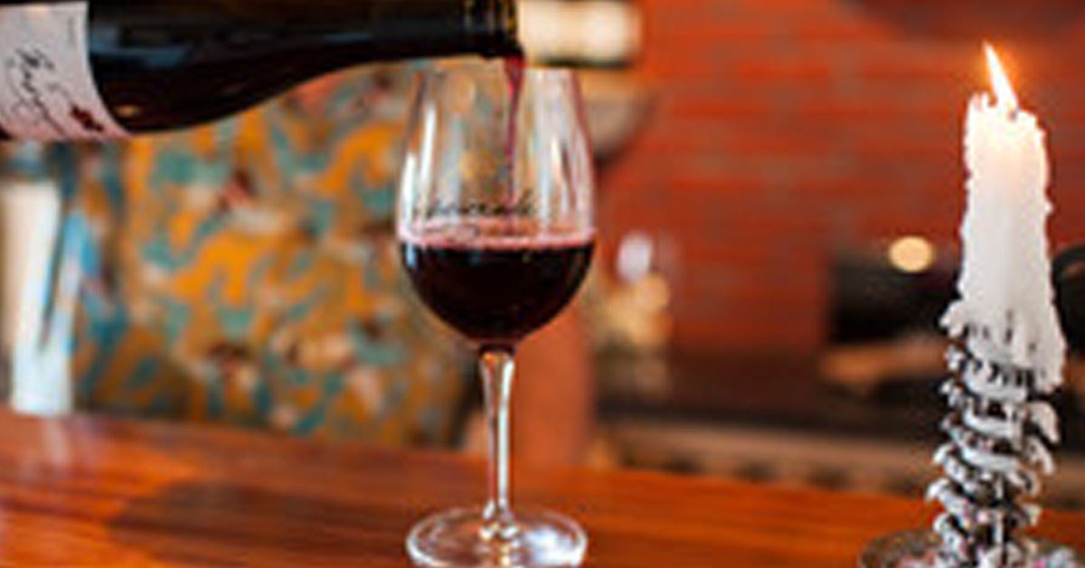 MasqueradeWines's tweet photo. Visit our tasting room, and try our delicious wines!  https://t.co/lSt6Bc6GKp https://t.co/FZG8HgfynD