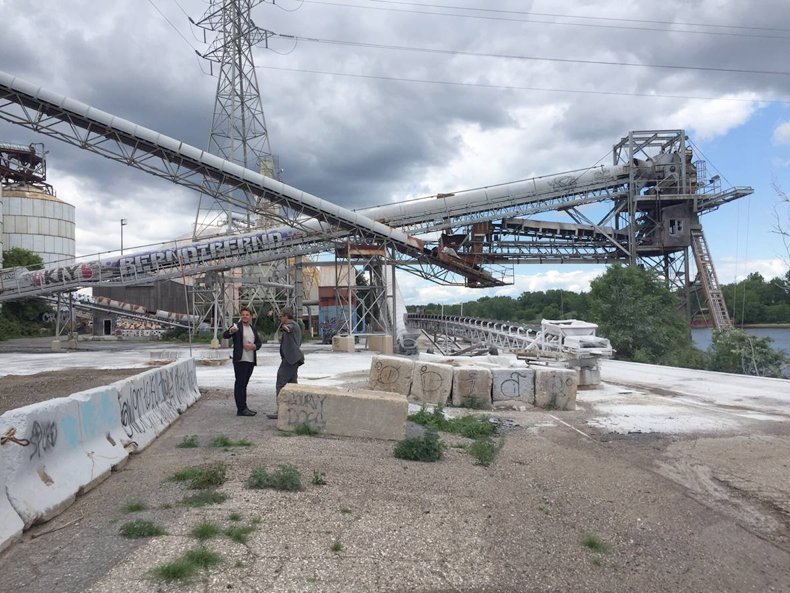 coenpartners's tweet photo. @BjarkeIngels and Shane discussing our new waterfront project in #Northminneapolis #Upperharbor #Landscapearchitecture #Urbanism https://t.co/CrX1c1G9uC