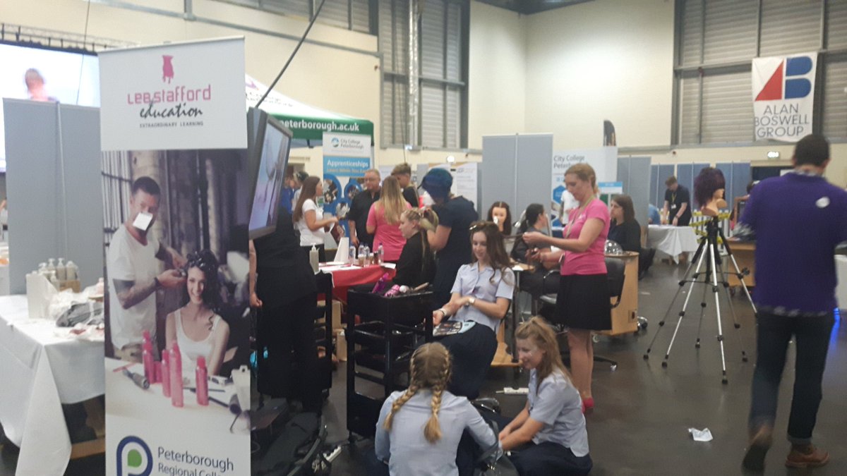 UK_Skills's tweet photo. Just an hour and a half left but still plenty of interest in the careers on show  today #careersshow https://t.co/knjeCfGbTE