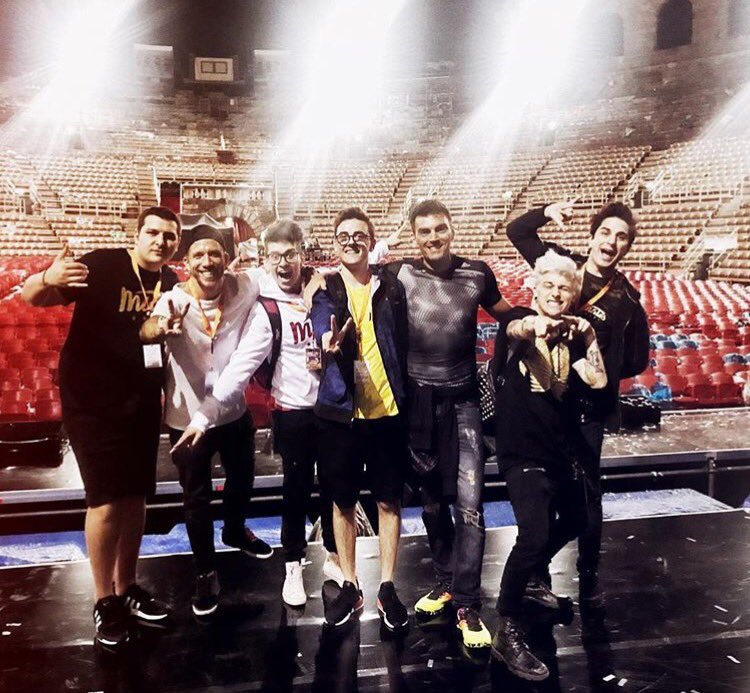 Stasera ore 21.25 su <a href="/RaiUno/">Rai1</a> per i #WindMusicAwards. Ci sarà <a href="/gabryponte/">Gabry Ponte</a> e <a href="/Anima_YT/">Sascha Burci</a> <a href="/SurrealPower/">Surry</a> <a href="/VegasYouTube/">Furkan Aydin</a> <a href="/St3pNy/">St3pNy</a>