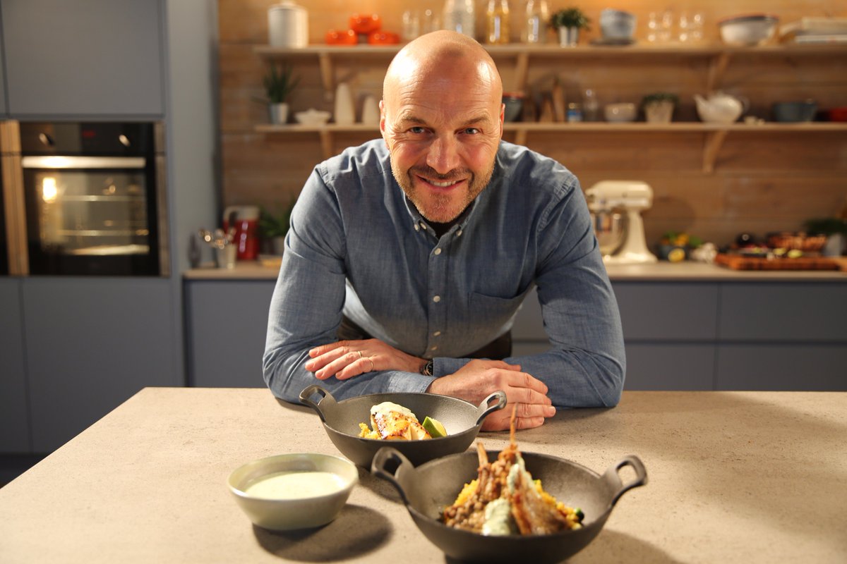 AvonMarble's tweet photo. Worktops supply by Avon marble for the TV show eat the week on channel 4 #eattheweek #iceland #dekton #seramic #avonmarble https://t.co/xPipZla8bP