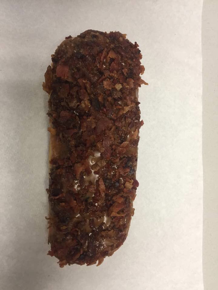 johnnydriscoll's tweet photo. Hi @dave2step #foundanother 🍩🍩🥓🥓🐽🐽 https://t.co/CZ3uEMbGHf