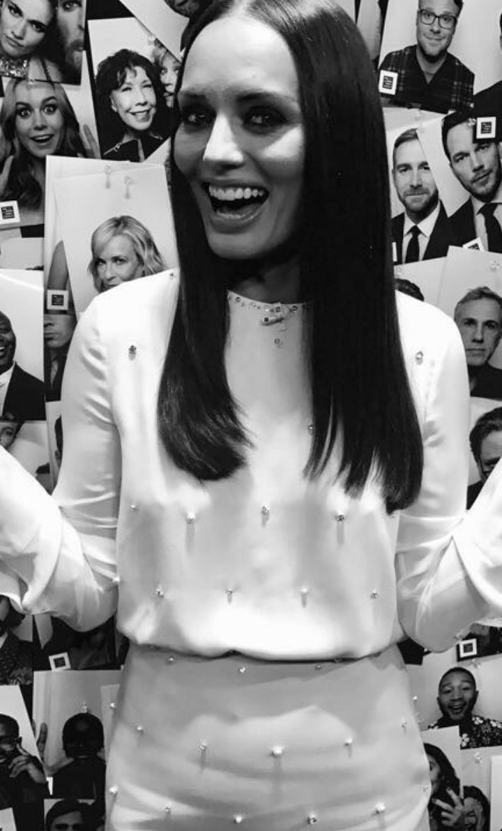 laurajhaddockfp's tweet photo. @laurajhaddock getting ready for the @latelateshow with @JKCorden https://t.co/ZBist9y5JW