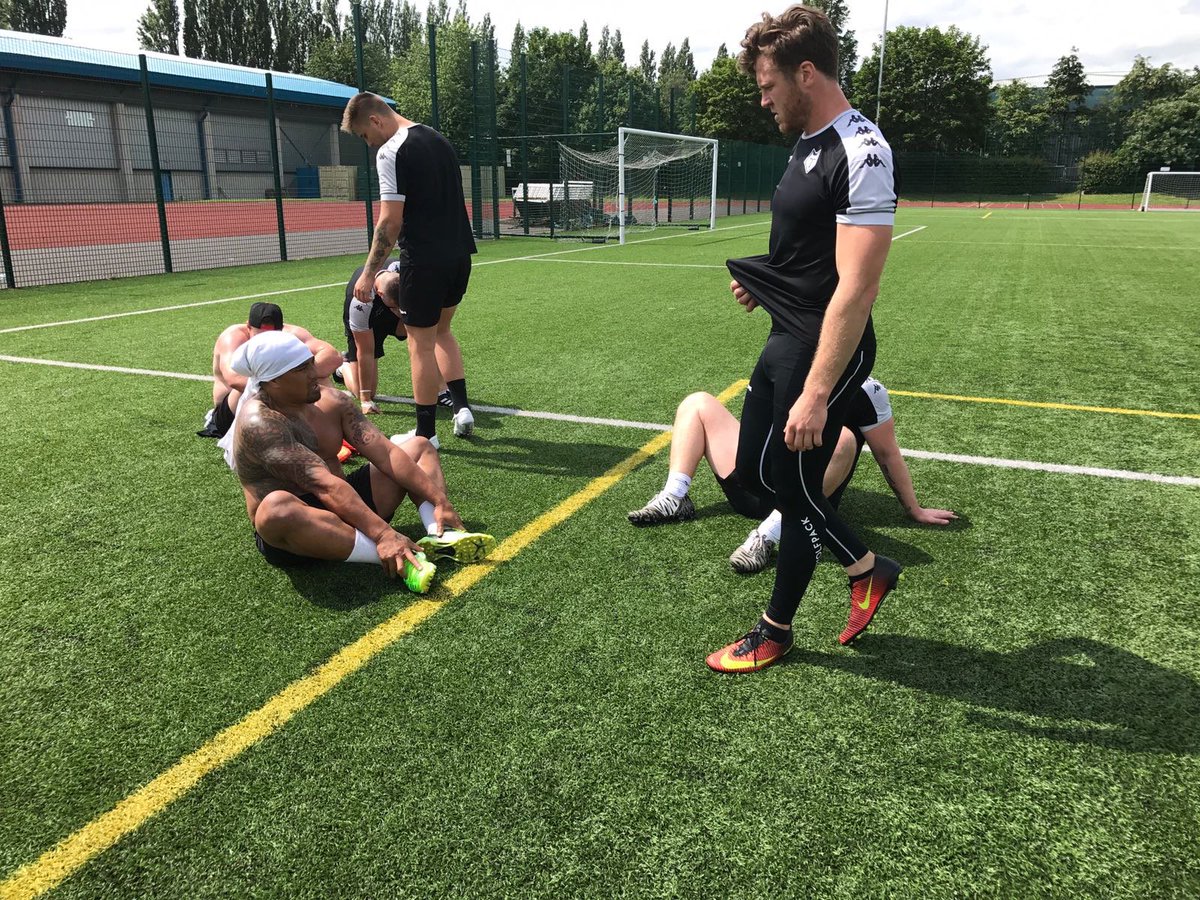iGD_Sport's tweet photo. Best of luck to the @TOwolfpack boys in tomorrow's game against Hunslet RLFC! You've #GotDOMS lads! #RugbyLeague #Rugby #TheWolfpack https://t.co/S8h430eOlG