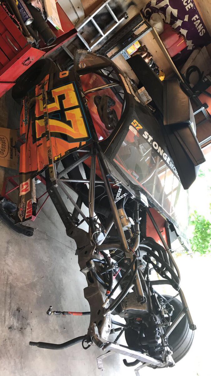 BrandonMcferran's tweet photo. On Sunday that is how the car sat, worked day and night to make this weekends show at @Sunset_Speedway ! Looking forward to it.🏁🏁 https://t.co/Nfcm8mTjFD