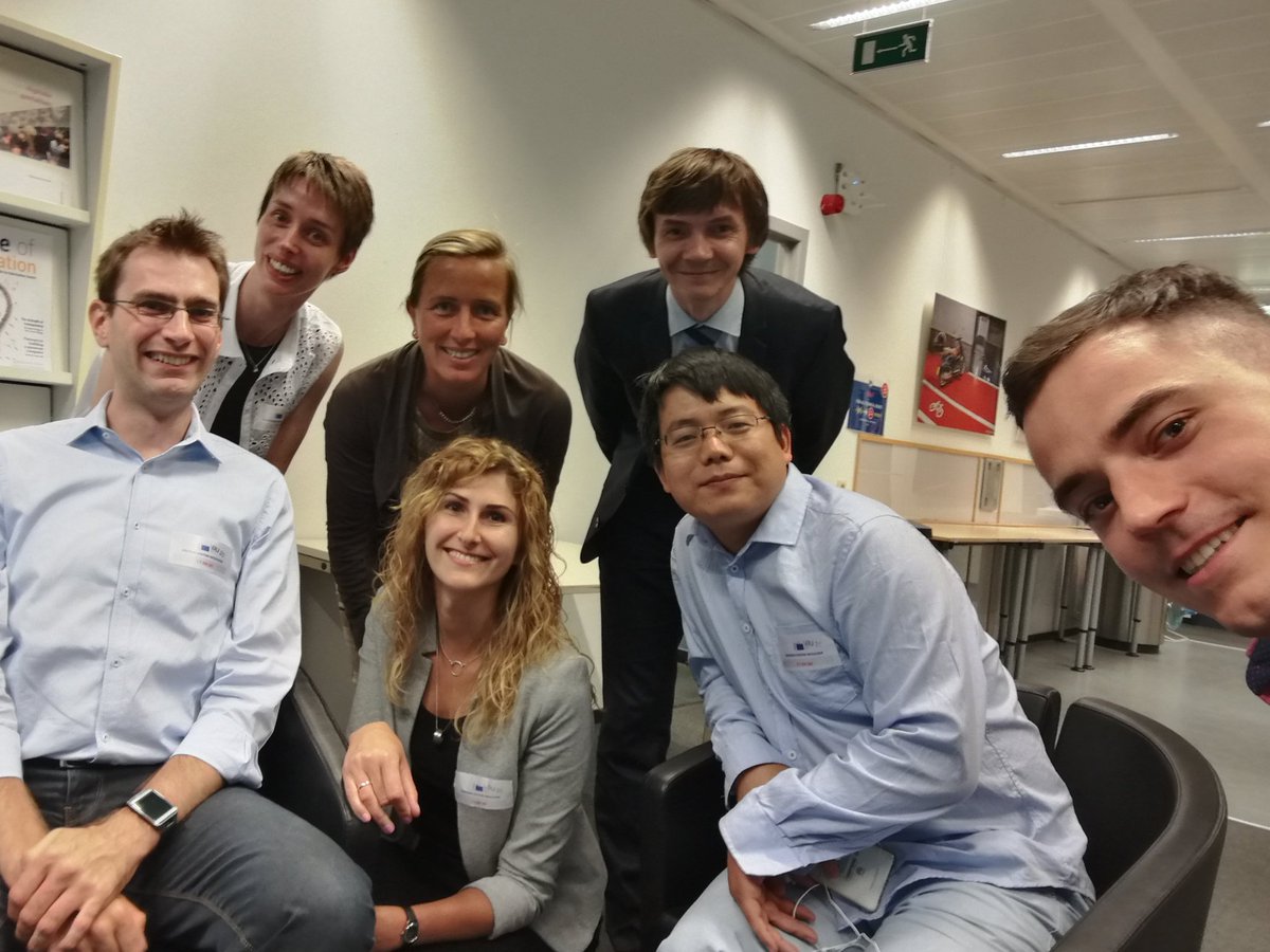 jurgenvanerps's tweet photo. Awaiting the verdict of the FET Graphenics final review... #FET_open https://t.co/g7pI2EARWq