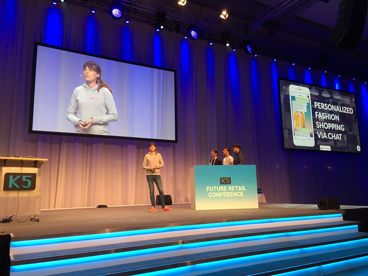 nadineschmittt's tweet photo. Klassische #Filter mag keiner über sein #Touchdevice ausfüllen, sie funktionieren nicht mal - @ChatShopper setzt auf #VoiceCommerce #K5BLN https://t.co/mCyk7lKCJN