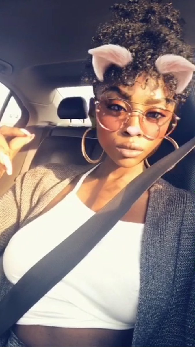 godivagod_'s tweet photo. #finewomenfriday #snapchatedition ✨✨✨ https://t.co/1aNEaLtJTh