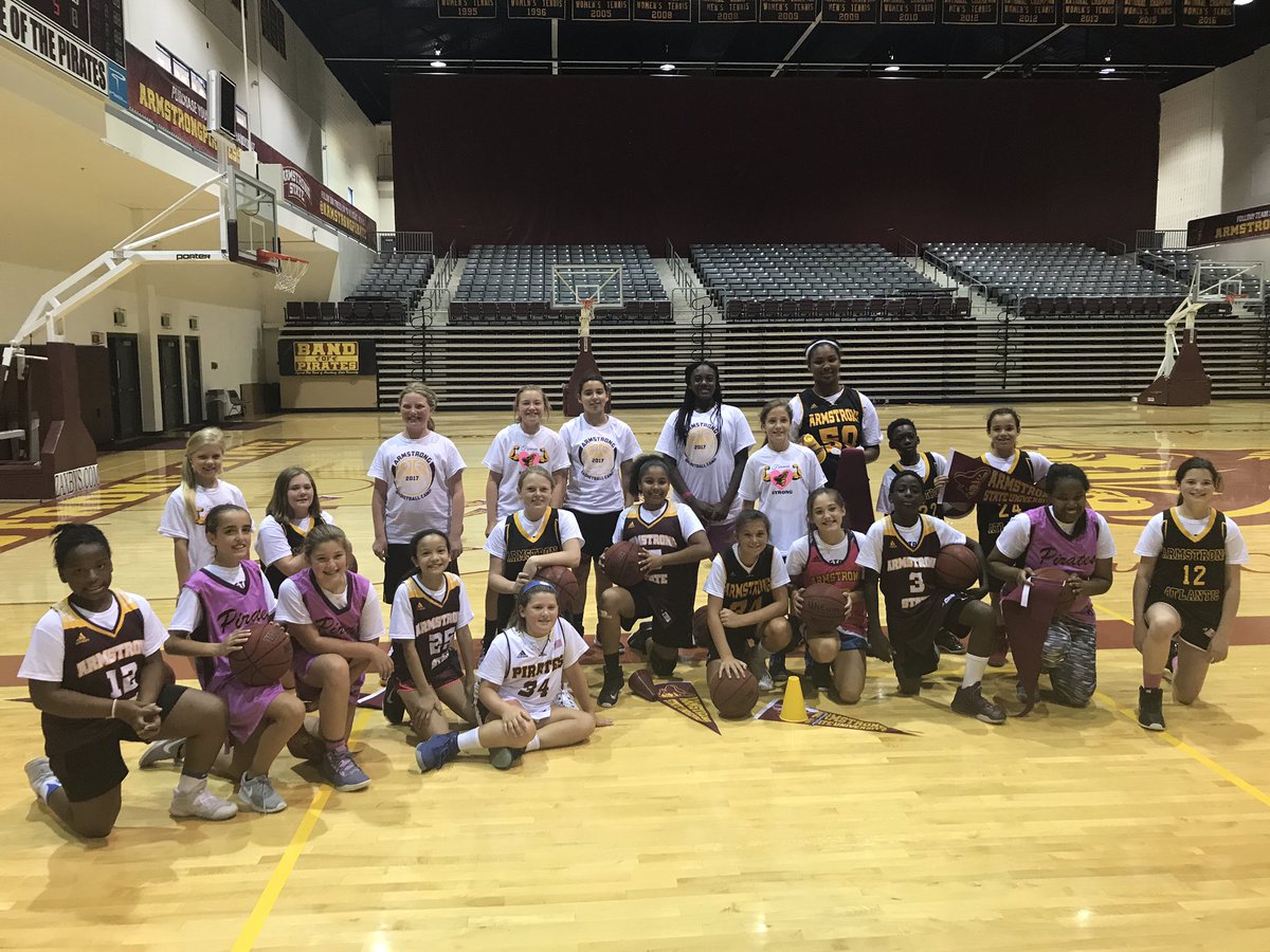 ArmstrongBball's tweet photo. And that's a wrap! Camp was amazing this year and we want to thank all of the parents for the continued support throughout the years! https://t.co/NpjU4eOjLk
