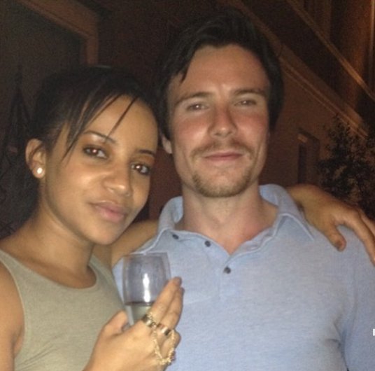 Joe Dempsie Girlfriend