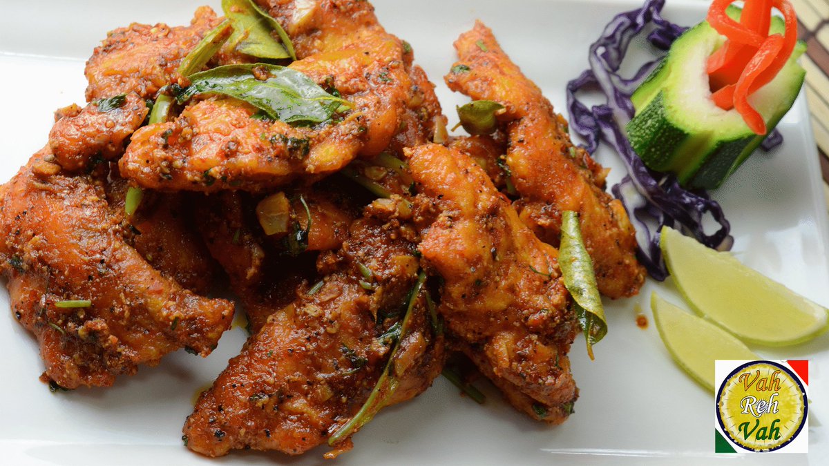 vahrehvah's tweet photo. #vahrehvah #ApolloFishFry #FishFry #vahchef https://t.co/5Mb1YNIOUt