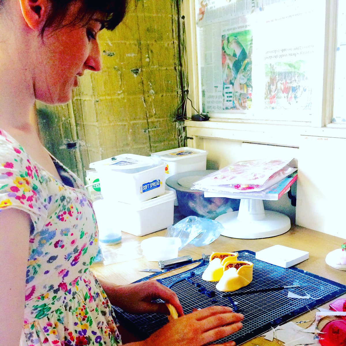 Sheaf_Studios's tweet photo. Great to have met Lindesay @thecaketopperltd again! 

#cake #topping #handmade #sheffield #sheffieldissuper #studio #sheafstudios https://t.co/o2HHBNouuB