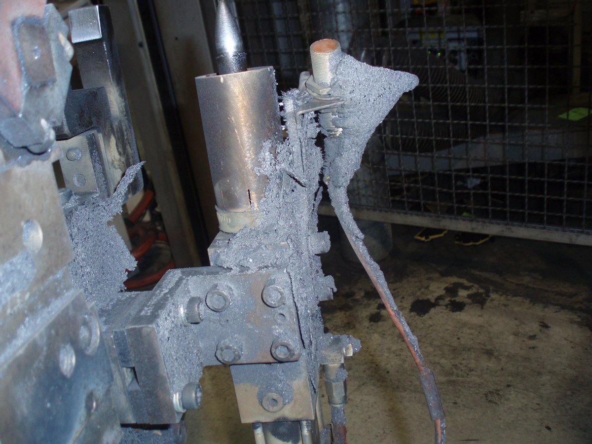 environoptions's tweet photo. ICE Blasting the safe removal of heavy weld spatter from tooling equipment, in situ dry cleaning no down time ask Frank for details https://t.co/o7fdOLv8Fq