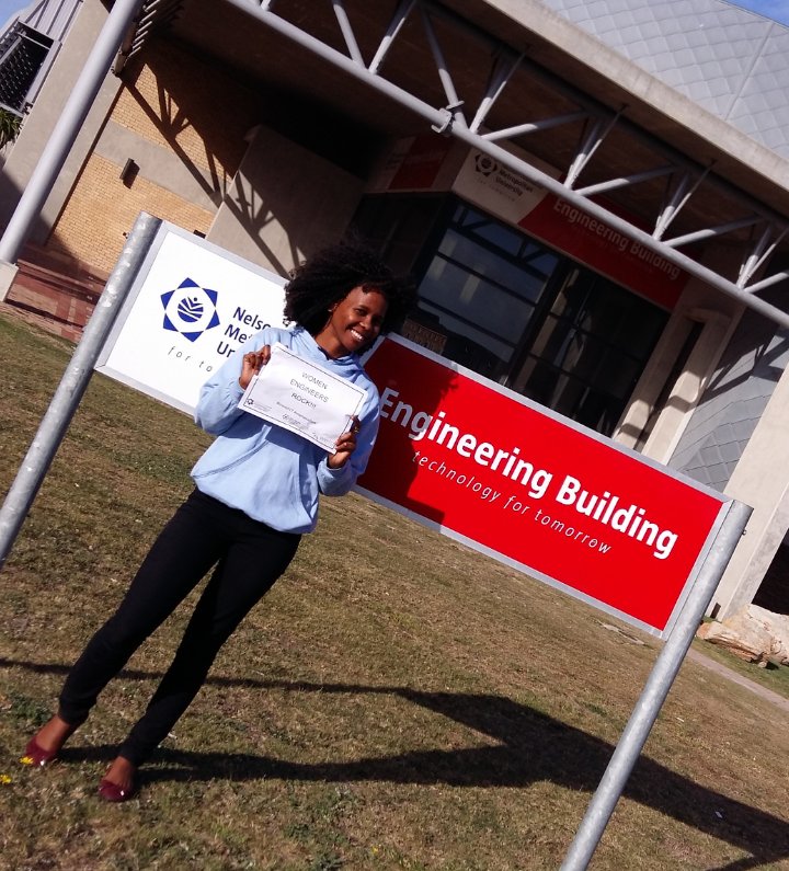 NMMU_IE's tweet photo. "I chose Civil Engineering because it's exciting and it's service to the community" Sikelelwa Qutu #INWED17 #menasallies @INWED1919 @NMMU4U https://t.co/3LUnssQYc1