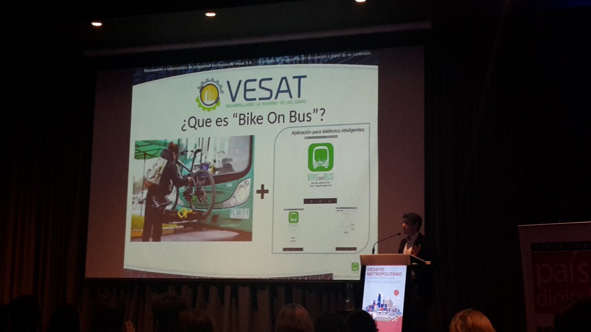 nico_grandon's tweet photo. #DesafioMetropolitanoRM #BikeOnBus para viajar en transporte público con la bici @ciudadinteli_cl @sesantiago_cl @DTPMet @pyd_mtt @mtt_chile https://t.co/htP89j6YKS