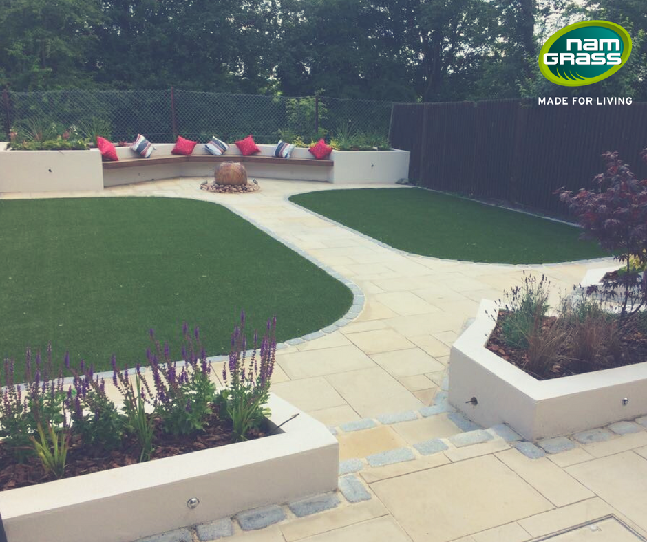 Namgrass's tweet photo. What stunning #Namgrass #ProjectsOfTheWeek we have here...Congrats @HarlowGarden & @T_F_Landscapes. For product info https://t.co/BsHku4klKF https://t.co/Pcxh3FhKP4