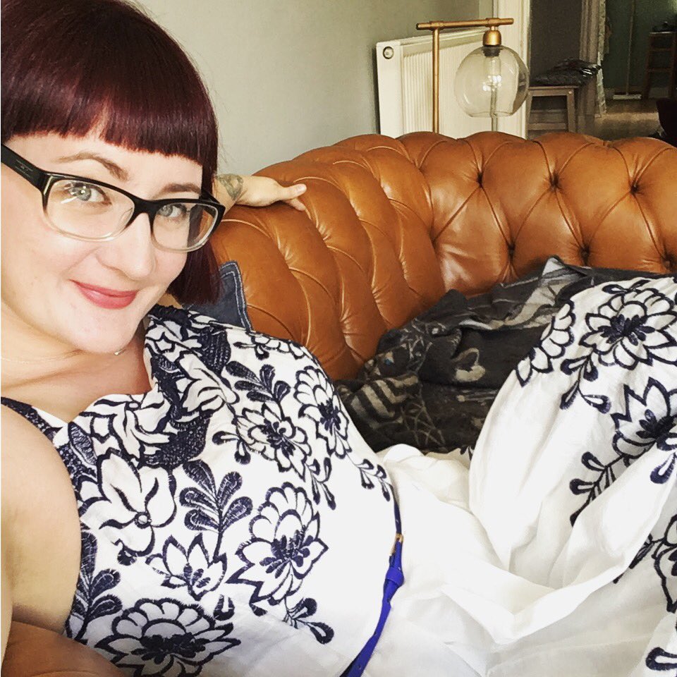 kirstylogan's tweet image. Got my pretty frock and lippie on, all ready to creep everyone out with my weird-as-fuck stories tonight... #keepemguessing