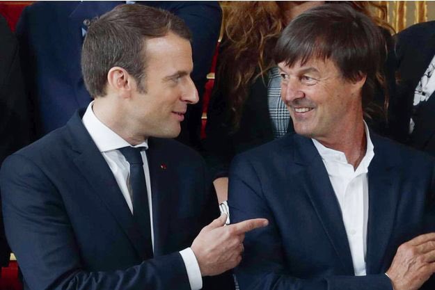 R20Paris's tweet photo. C'est aujourd'hui qu'@Schwarzenegger rencontre le Président 🇫🇷 @EmmanuelMacron et le Ministre 💚 @N_Hulot #ClimateAction #Regions20 https://t.co/cQ26vIgt0t