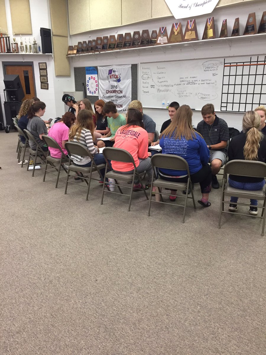 MrWillisPCISD's tweet photo. Pewitt Band leaders collaborating and building relationships. #PewittBand #PewittStrong #LeadershipDevelopment https://t.co/BVijIKlsR3