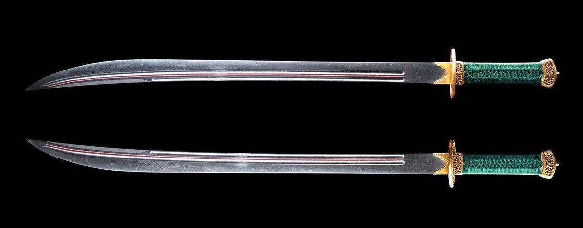 雁翎刀】 腰刀の刀身形状の一 刀身の根元から3分の2程まで直刀で