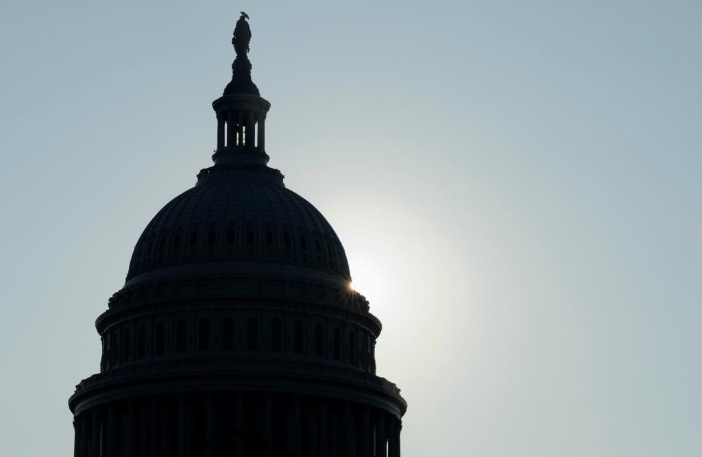 NewYorkKorner's tweet photo. House is reviewing options to boost security for lawmakers after a shooting at a congressional baseball practice:
https://t.co/U0JFbXVzTA https://t.co/1rR4M7USPE