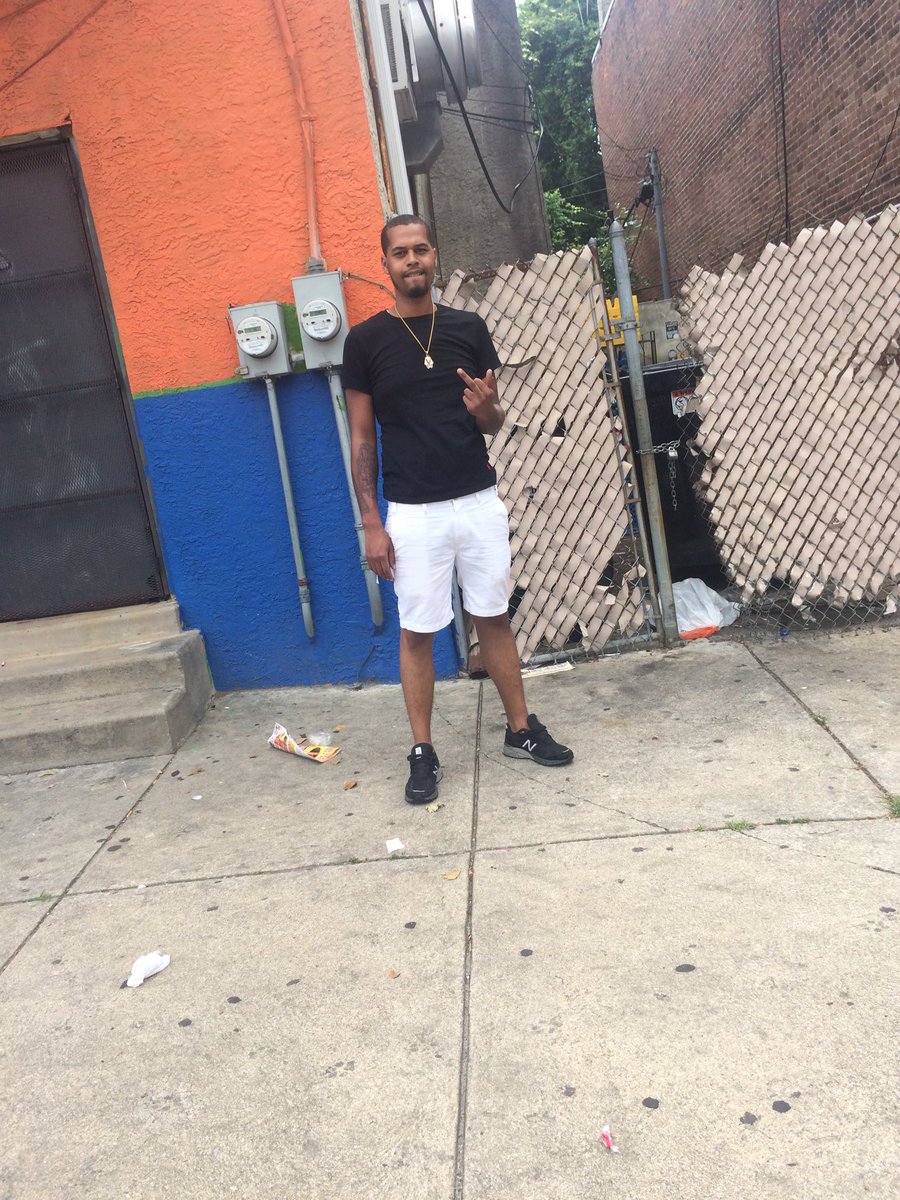 6godneef's tweet photo. 🤔 https://t.co/uQPTSlrRg3