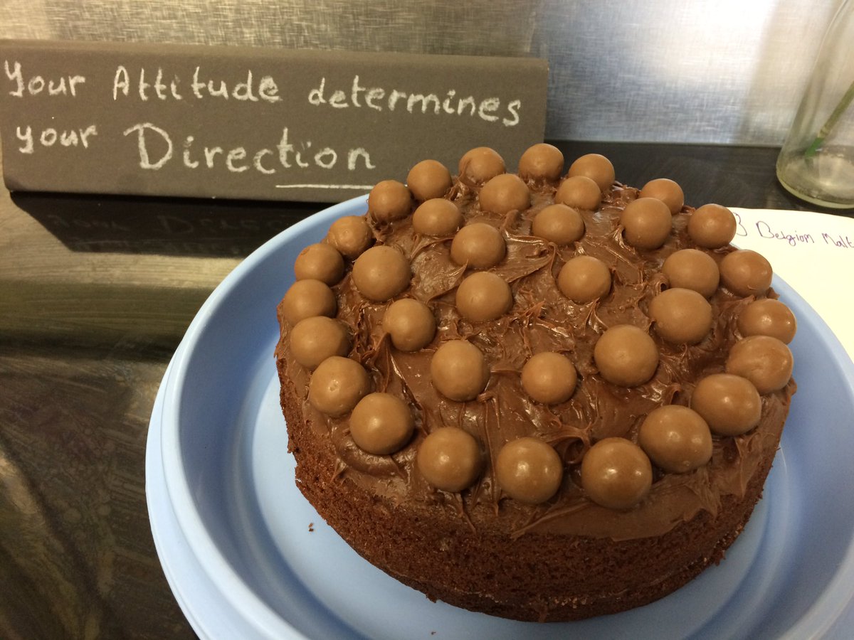 BeaniesClub's tweet photo. Beanies bake off...Belgium... Absolutely amazing desserts https://t.co/4BZeGSfmjD