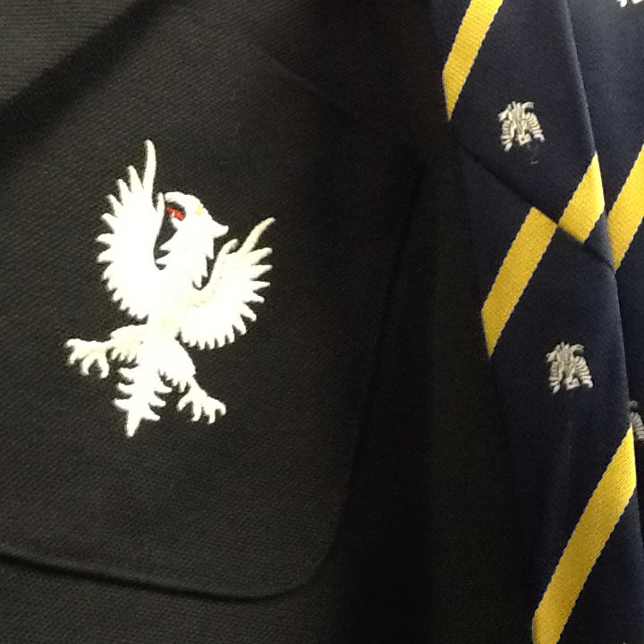 bedfordguild's tweet photo. @ianjsilk please can prep parents' try #rugbykit #allkit for size this weekend #sizeup #sellon #newboys shop open on Monday 1.45/4.30 https://t.co/EReFPGQM2N