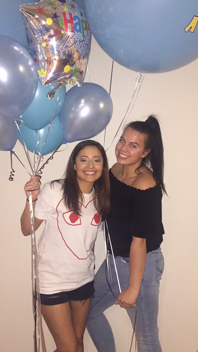 Mads_Aitken's tweet photo. Happy 21st birthday amanda :') #21plusafew https://t.co/5N2i7AygMa