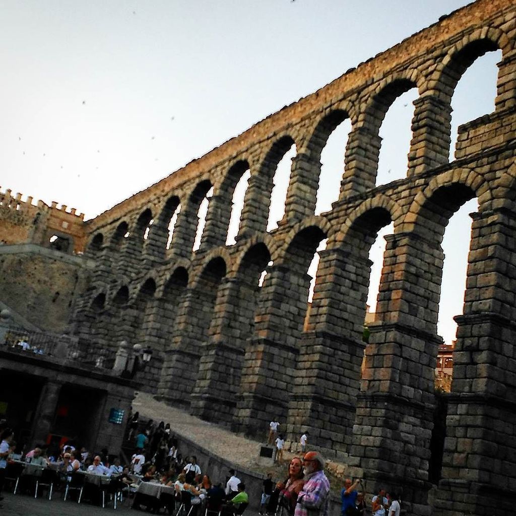 merybere's tweet photo. #segovia #summer #aos2017 #ozuquecalor https://t.co/yZ3GDln9dF