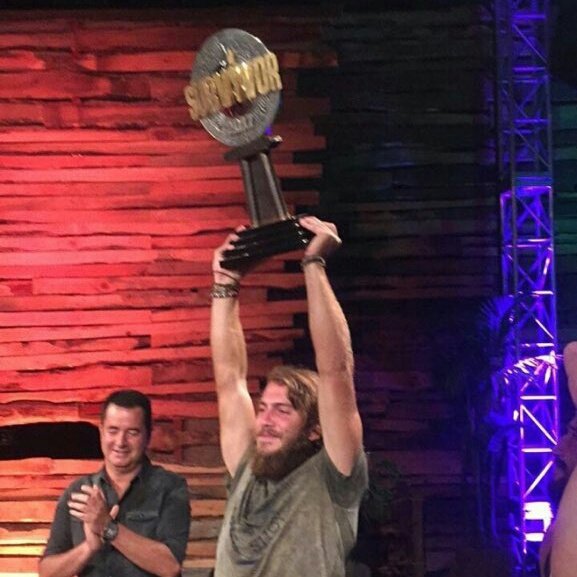 Vee Şampiyonnn Ogeday Girişken HalktanOnay ŞampiyonOgeday