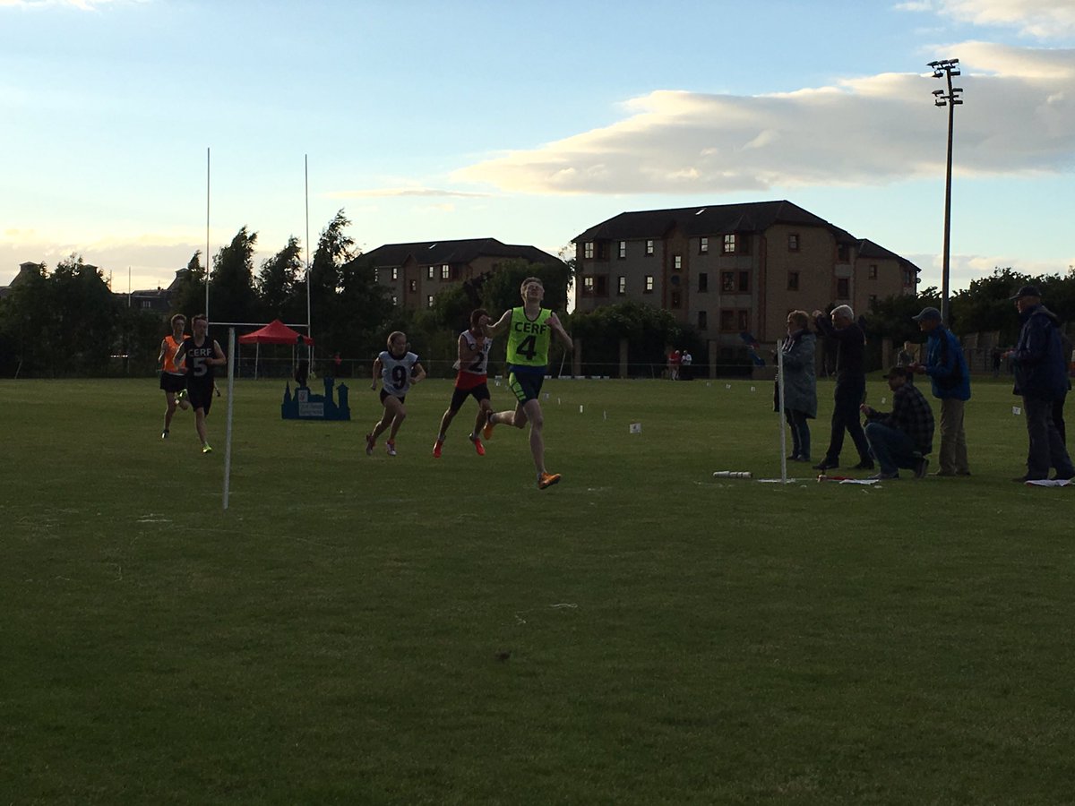 Lesley Munro (LesleyMunro8) Twitter