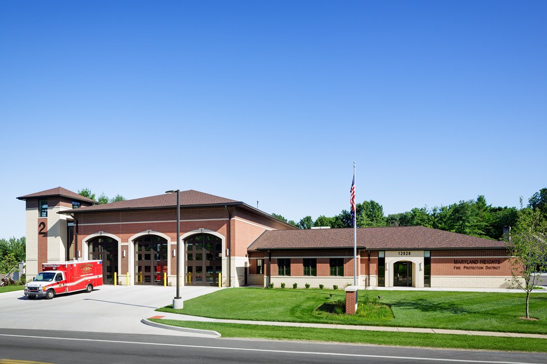 ICSConstruction's tweet image. #fbf nice pictures of the @FGMArchitects designed Maryland Heights FPD House #2 that we finished up last year.