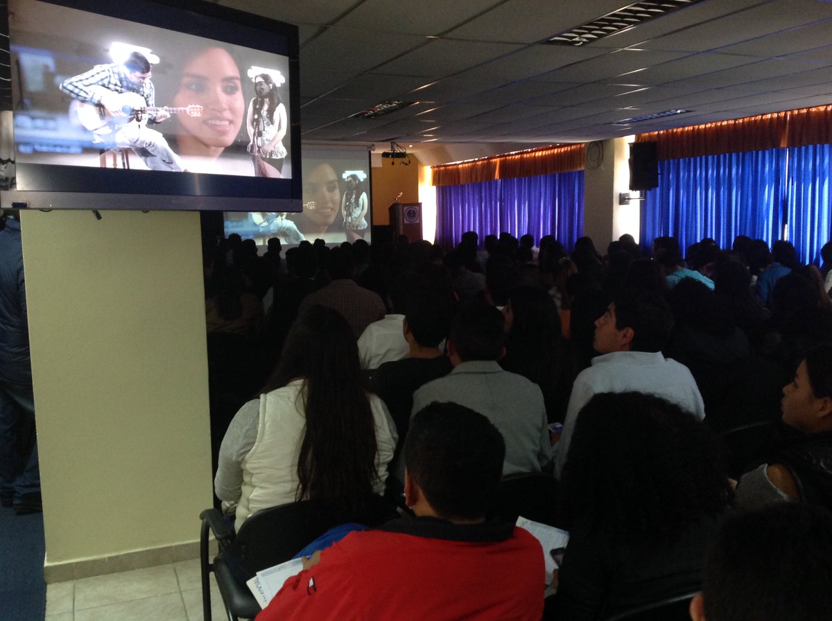 e_unach's tweet photo. Ponencia "Producción de televisión, a cargo del MsC Pablo Miño, en última jornada del I Seminario Internacional #ComSoMe https://t.co/eocNLd2JdL