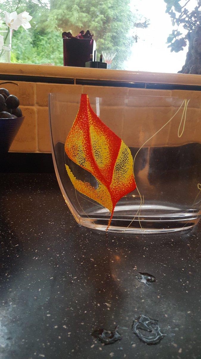 24fb7e1268324fc's tweet photo. https://t.co/RbyR2Dyy8q #glass #decoartive #bespoke #newdesigner #HandmadeHour #fridaycreative #madetoorder #NewYorkgallery #luxurylife https://t.co/B0rpy9tEOr