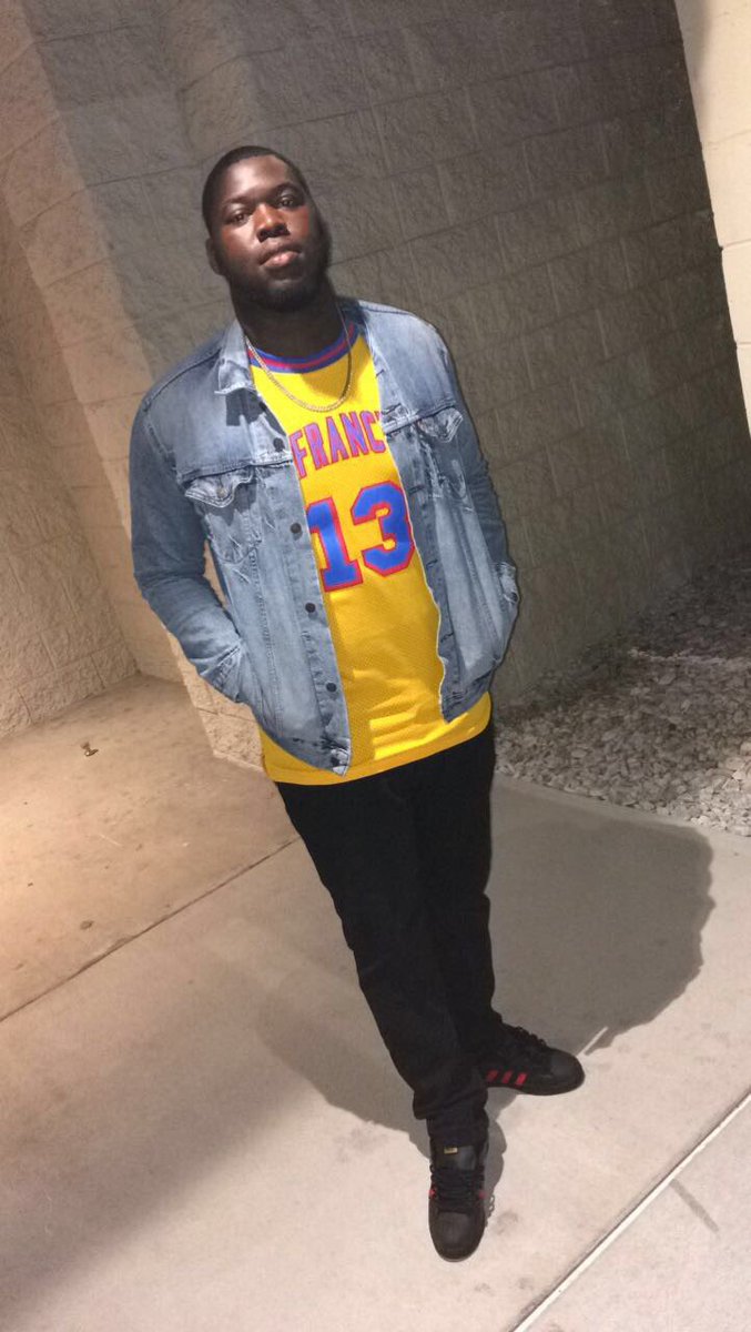 BCU_GammaBetaXi's tweet photo. Sending a special Happy Birthday to our #Spr17 Brother Mr. Perry Campbell. @itsmeperrycam ✊🏾 https://t.co/p5aXoWnb2S