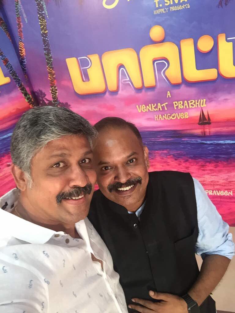 vp_offl's tweet photo. The #party gang!!!!! #vp8 #PartywithVP https://t.co/FCwfld6k7q