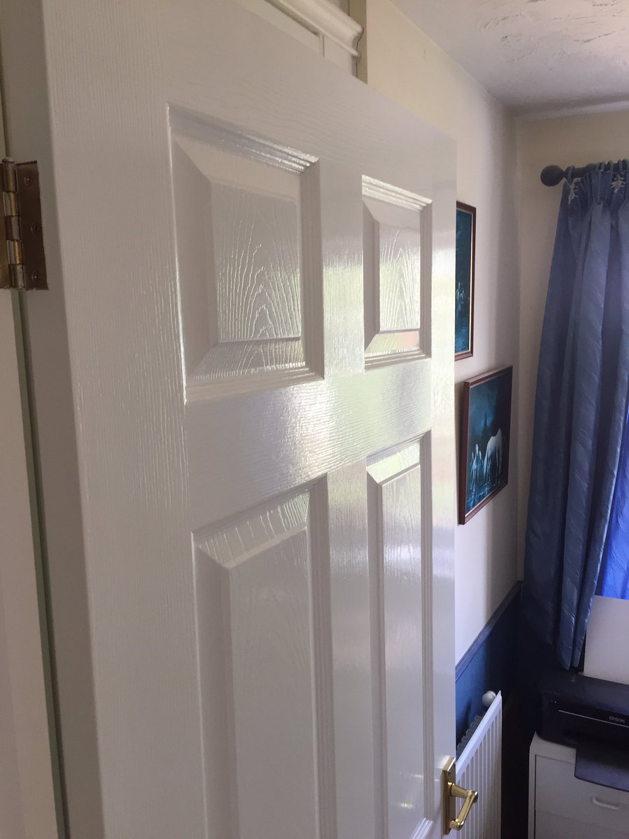 LFDennett's tweet photo. @Jenthedecorator This is the result I got from Prep, 1 x 123+ Primer &amp; 2 x top coats Helmi 80 Gloss. Nothing added or watered down. https://t.co/5KevkSDQEG