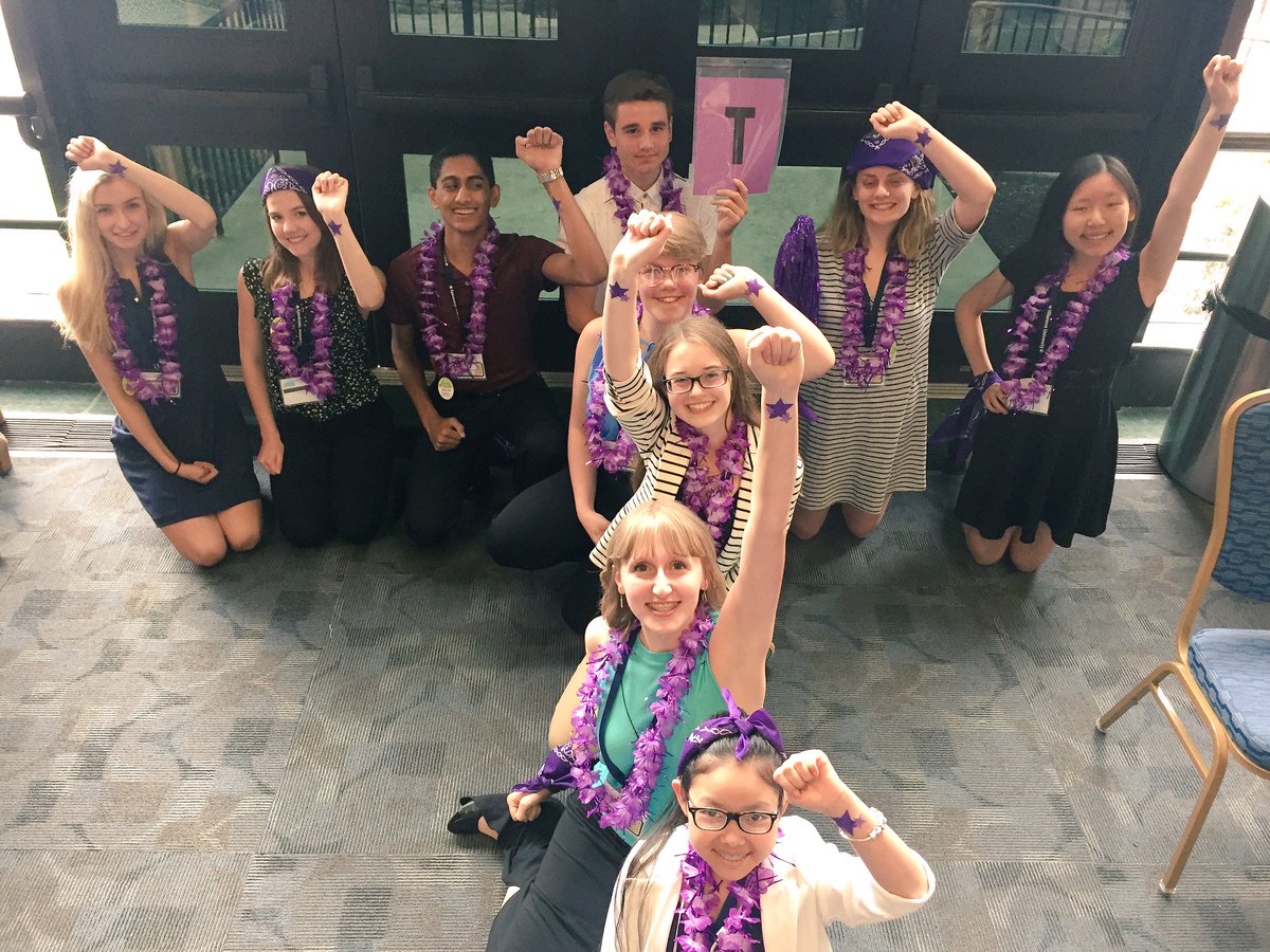 emmaBAErrera's tweet photo. HECK YA SPARKLY TATS FOR GROUP T #icedT #tattedT @HOBYPAeast #HOBYPAEast #LeadershipIsAJourney https://t.co/XMy6r23RCD