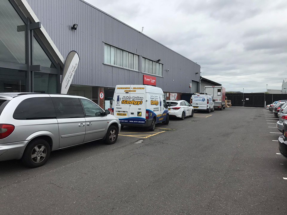 PlumbaseNotts's tweet photo. #busybusybusy
#goodturnout
@KDNavienuk 
@plumbaseuk 
#bringonthecurry https://t.co/VKgzv1jRDX