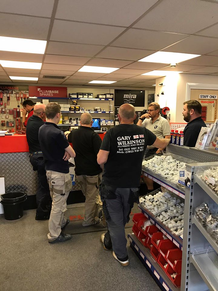 PlumbaseNotts's tweet photo. #busybusybusy
#goodturnout
@KDNavienuk 
@plumbaseuk 
#bringonthecurry https://t.co/VKgzv1jRDX