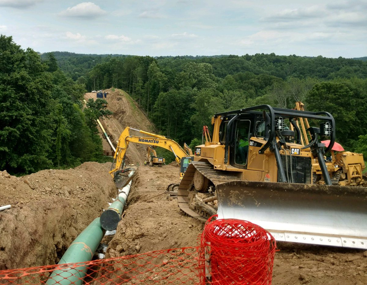 IUOELocal18's tweet photo. #pipeline #unionoperators https://t.co/JMuqlnIPqa