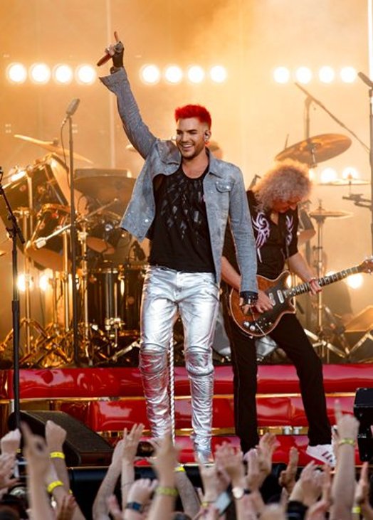 AdamL_Daily's tweet photo. PHOTOS|Queen + @AdamLambert on @JimmyKimmelLive via ap images https://t.co/czPEYBa0W5